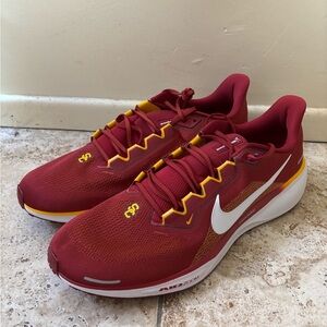 Nike Air Zoom Pegasus 41 USC Trojans Mens Size 18 FZ5150-600 Cardinal Gold New